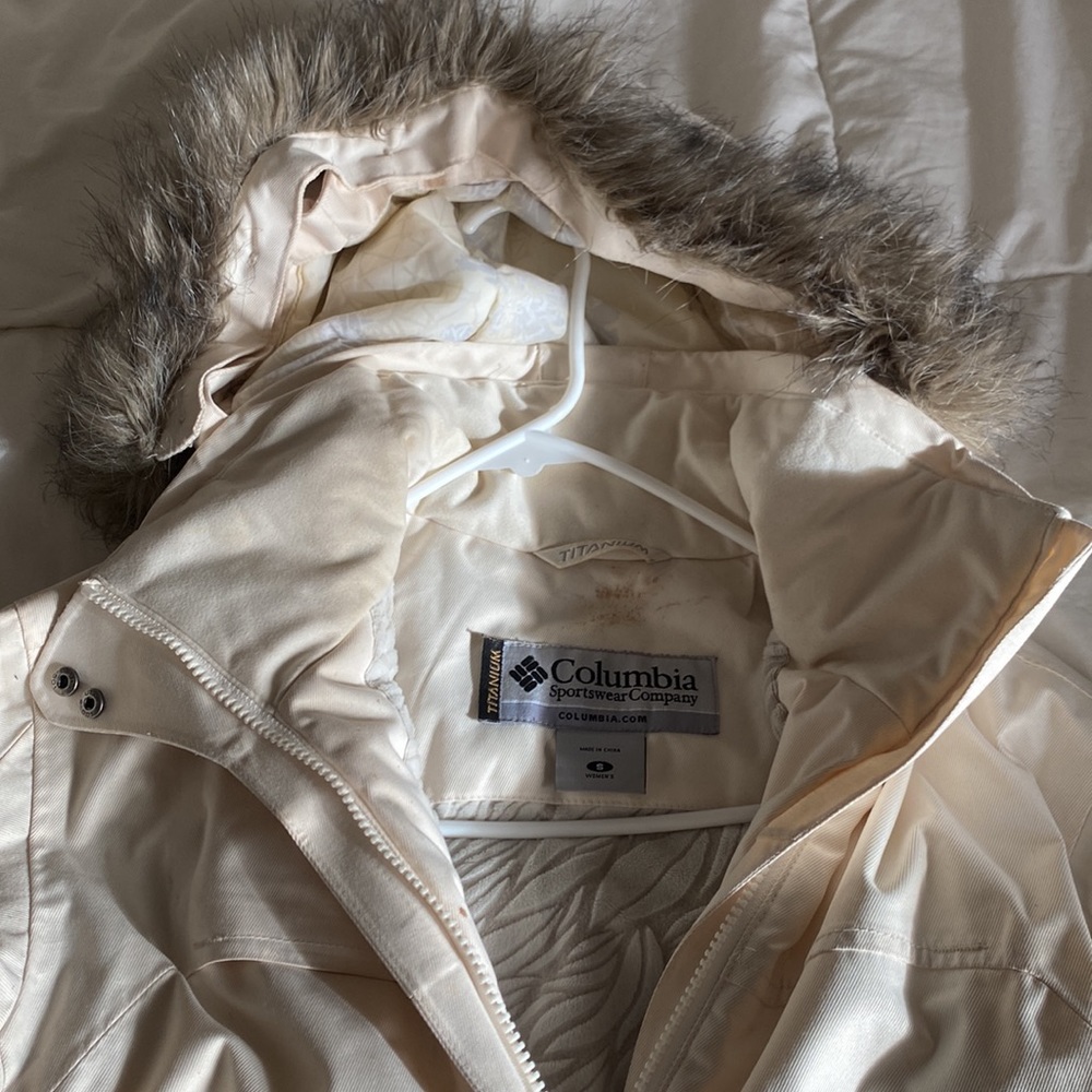 Columbia Winter Jacket - Picture 2 of 3